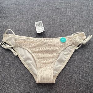 NWT bikini bottom